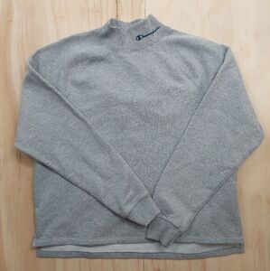 Champion Women's Crewneck Grey Sweatshirt Size Large